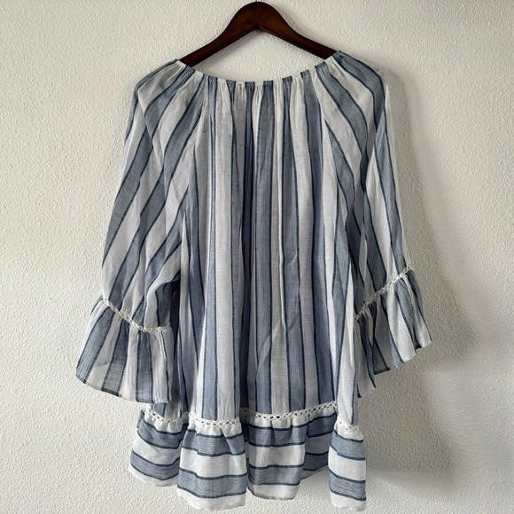 Off The Shoulder Stripe Eyelet Bell Sleeve Zac & Rachel Size 2X Plus Blouse - Picture 9 of 11